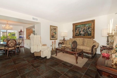 Copropriété à vendre à Miami, Floride: 2 chambres, 114.73 m2 № 2013385 - photo 10