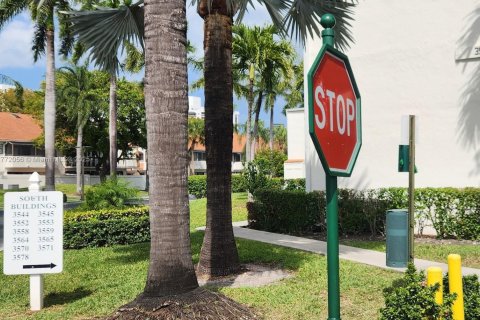 Condominio en venta en Aventura, Florida, 2 dormitorios, 101.82 m2 № 1868096 - foto 20