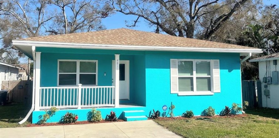 Casa en Saint Petersburg, Florida 3 dormitorios, 119.47 m2 № 1508289