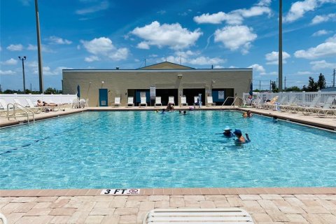 Appartement à louer à Bradenton, Floride: 2 chambres, 39.95 m2 № 2103418 - photo 28