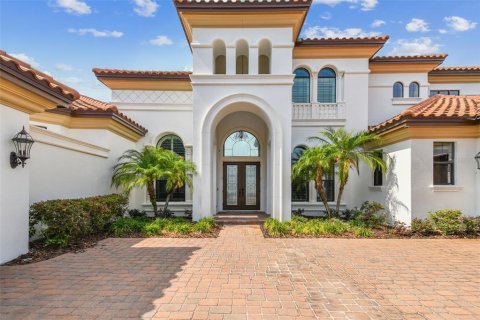 House in Thonotosassa, Florida 5 bedrooms, 544.31 sq.m. № 1202216 - photo 4