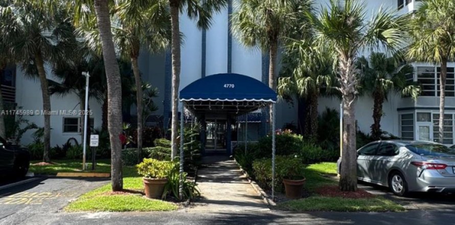 Condo à Lauderhill, Floride, 1 chambre  № 1705245