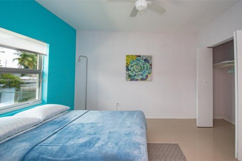Снять в аренду квартиру в Дания-Бич, Флорида 1 спальня, 32.52м2, № 2004670 - фото 7