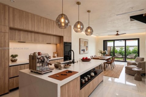 Touwnhouse à vendre à Fort Lauderdale, Floride: 4 chambres, 178.74 m2 № 2378830 - photo 2