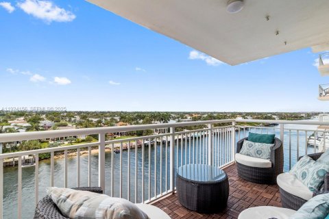 Condominio en alquiler en Hillsboro Beach, Florida, 2 dormitorios, 92.9 m2 № 1982224 - foto 12