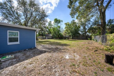 House in Orlando, Florida 3 bedrooms, 124.58 sq.m. № 1565055 - photo 10