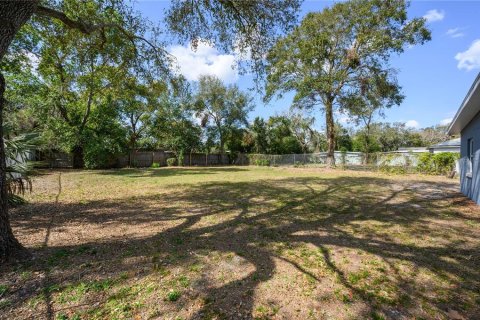 House in Orlando, Florida 3 bedrooms, 124.58 sq.m. № 1565055 - photo 11