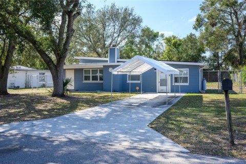 House in Orlando, Florida 3 bedrooms, 124.58 sq.m. № 1565055 - photo 2