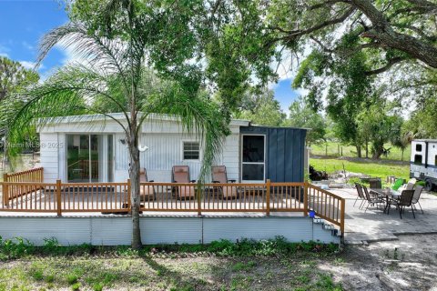 House in Fort Myers, Florida 2 bedrooms № 1772505 - photo 17