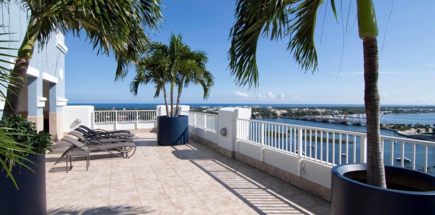 Condo à West Palm Beach, Floride, 2 chambres № 936645