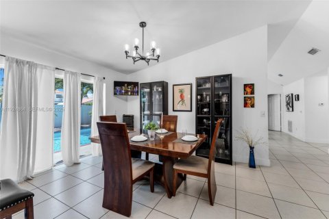 Купить виллу или дом в Майами, Флорида 4 спальни, 168.15м2, № 2005442 - фото 26