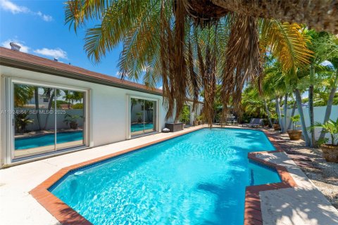 Купить виллу или дом в Майами, Флорида 4 спальни, 168.15м2, № 2005442 - фото 10