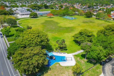 Купить виллу или дом в Майами, Флорида 4 спальни, 168.15м2, № 2005442 - фото 5