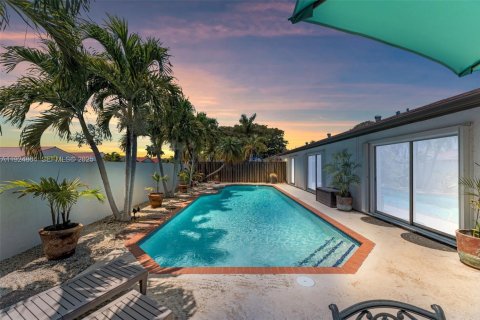 Купить виллу или дом в Майами, Флорида 4 спальни, 168.15м2, № 2005442 - фото 3