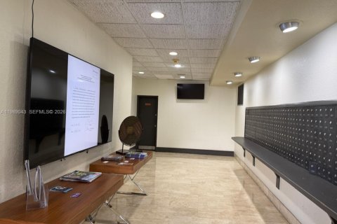 Купить кондоминиум в Авентура, Флорида 1 спальня, 71.16м2, № 2051628 - фото 20