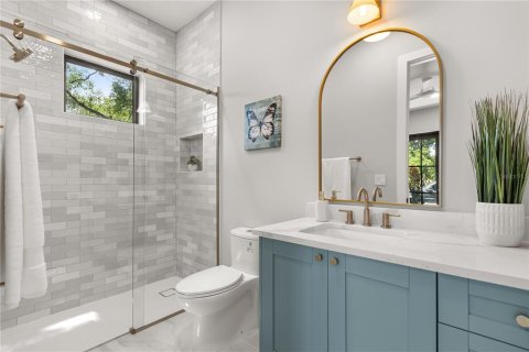 Casa en venta en Orlando, Florida, 5 dormitorios, 300.82 m2 № 1883372 - foto 17