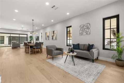 Casa en venta en Orlando, Florida, 5 dormitorios, 300.82 m2 № 1883372 - foto 5
