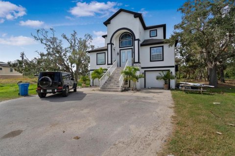 Villa ou maison à vendre à Tampa, Floride: 4 chambres, 237.83 m2 № 1815108 - photo 5