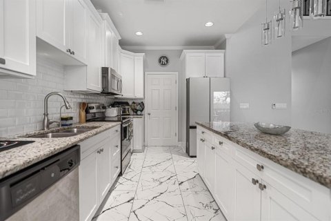 Villa ou maison à vendre à Tampa, Floride: 4 chambres, 237.83 m2 № 1815108 - photo 19