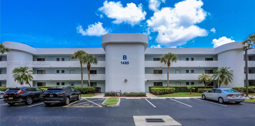 Condo à Hollywood, Floride, 2 chambres  № 2042114