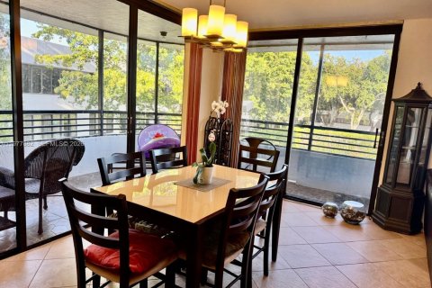 Copropriété à vendre à Hollywood, Floride: 2 chambres, 139.35 m2 № 2042114 - photo 7