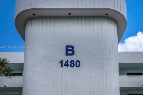 Copropriété à vendre à Hollywood, Floride: 2 chambres, 139.35 m2 № 2042114 - photo 24