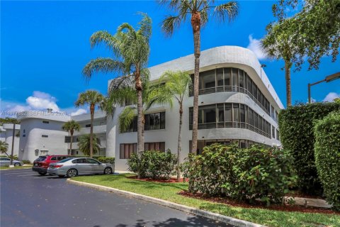 Copropriété à vendre à Hollywood, Floride: 2 chambres, 139.35 m2 № 2042114 - photo 21