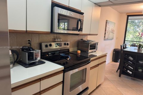 Copropriété à vendre à Hollywood, Floride: 2 chambres, 139.35 m2 № 2042114 - photo 3