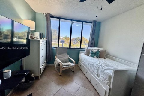 Copropriété à vendre à Hollywood, Floride: 2 chambres, 139.35 m2 № 2042114 - photo 10