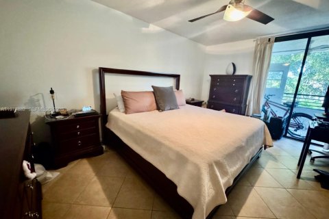 Copropriété à vendre à Hollywood, Floride: 2 chambres, 139.35 m2 № 2042114 - photo 8