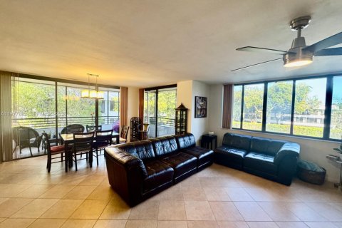 Copropriété à vendre à Hollywood, Floride: 2 chambres, 139.35 m2 № 2042114 - photo 6