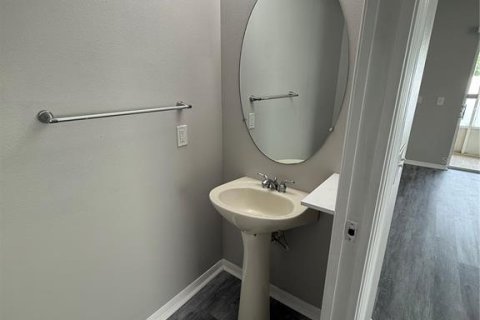 Adosado en alquiler en Tampa, Florida, 3 dormitorios, 130.99 m2 № 1917610 - foto 9