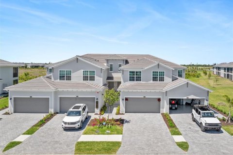 Condo in Venice, Florida, 3 bedrooms in WELLEN PARK  № 1613341 - photo 27