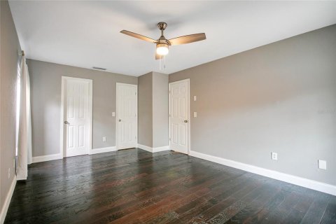 House in Winter Springs, Florida 2 bedrooms, 116.22 sq.m. № 1717945 - photo 13