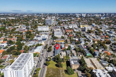 Immobilier commercial à vendre à Miami, Floride № 1930582 - photo 14
