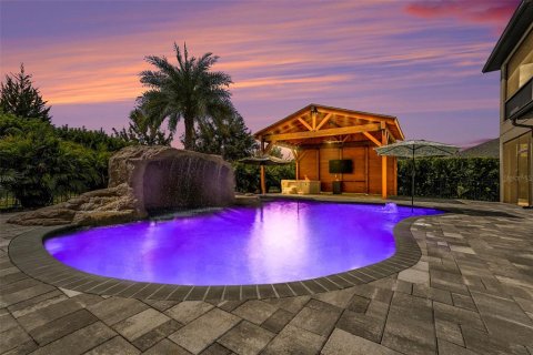 House in Land O' Lakes, Florida 4 bedrooms, 388.15 sq.m. № 1856567 - photo 4