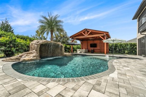 House in Land O' Lakes, Florida 4 bedrooms, 388.15 sq.m. № 1856567 - photo 3