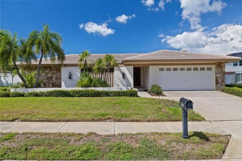 Casa en Largo, Florida 3 dormitorios, 193.24 m2 № 2380699