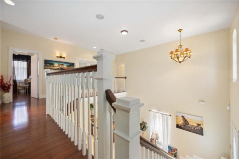 House in Sarasota, Florida 4 bedrooms, 192.77 sq.m. № 2218395 - photo 13