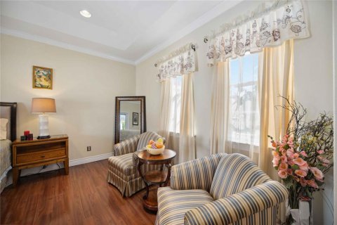 House in Sarasota, Florida 4 bedrooms, 192.77 sq.m. № 2218395 - photo 25