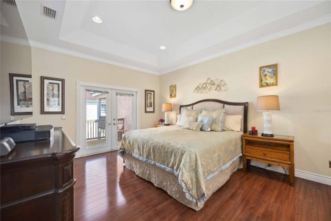 House in Sarasota, Florida 4 bedrooms, 192.77 sq.m. № 2218395 - photo 22