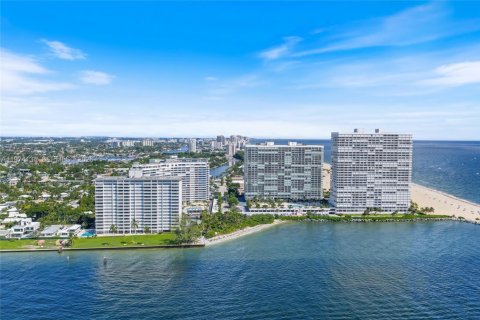 Copropriété à vendre à Fort Lauderdale, Floride: 1 chambre, 83.61 m2 № 2036449 - photo 2