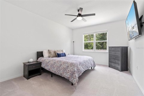 House in Eustis, Florida 4 bedrooms, 166.39 sq.m. № 1804932 - photo 16