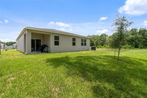 House in Eustis, Florida 4 bedrooms, 166.39 sq.m. № 1804932 - photo 28