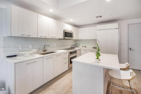 Appartement à louer à Miami, Floride: 1 chambre, 56.58 m2 № 2154064 - photo 6