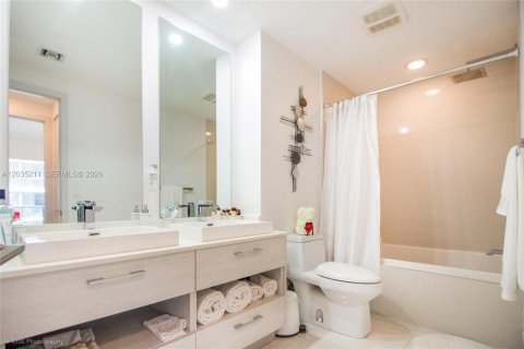 Appartement à louer à Miami, Floride: 1 chambre, 56.58 m2 № 2154064 - photo 10
