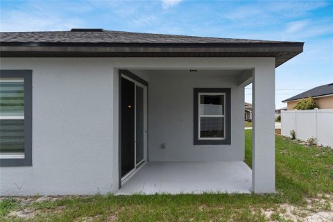 House in Poinciana, Florida 3 bedrooms, 120.4 sq.m. № 1687108 - photo 27