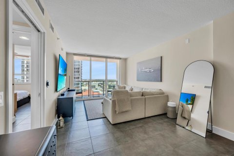 Condo in Fort Lauderdale, Florida, 1 bedroom  № 2391823 - photo 2