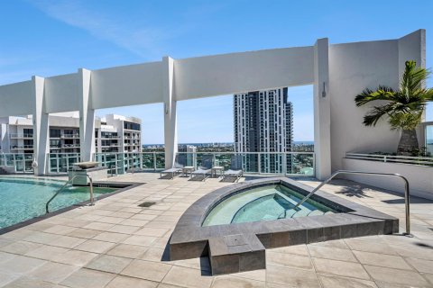 Condo in Fort Lauderdale, Florida, 1 bedroom  № 2391823 - photo 17