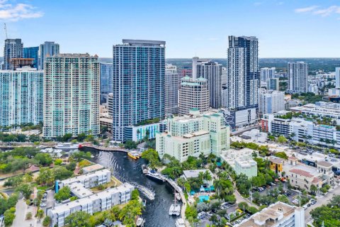 Condo in Fort Lauderdale, Florida, 1 bedroom  № 2391823 - photo 27